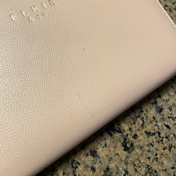 Elkie & Co. Wallet - Picture 4 of 16